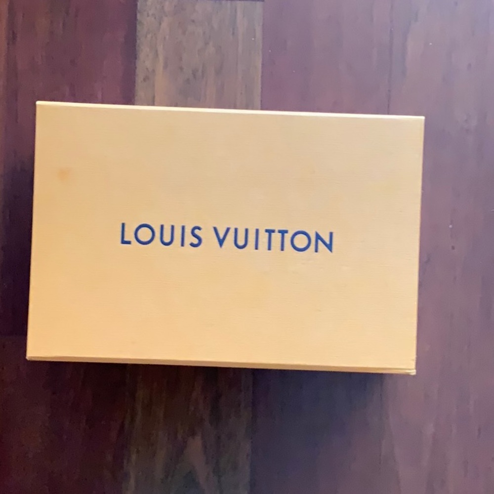 LOUIS VUITON BOX